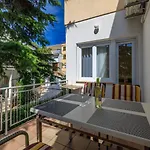 Hundefreundliches Nur 260 Meter Zum Mit Meerblick, Grill Appartement